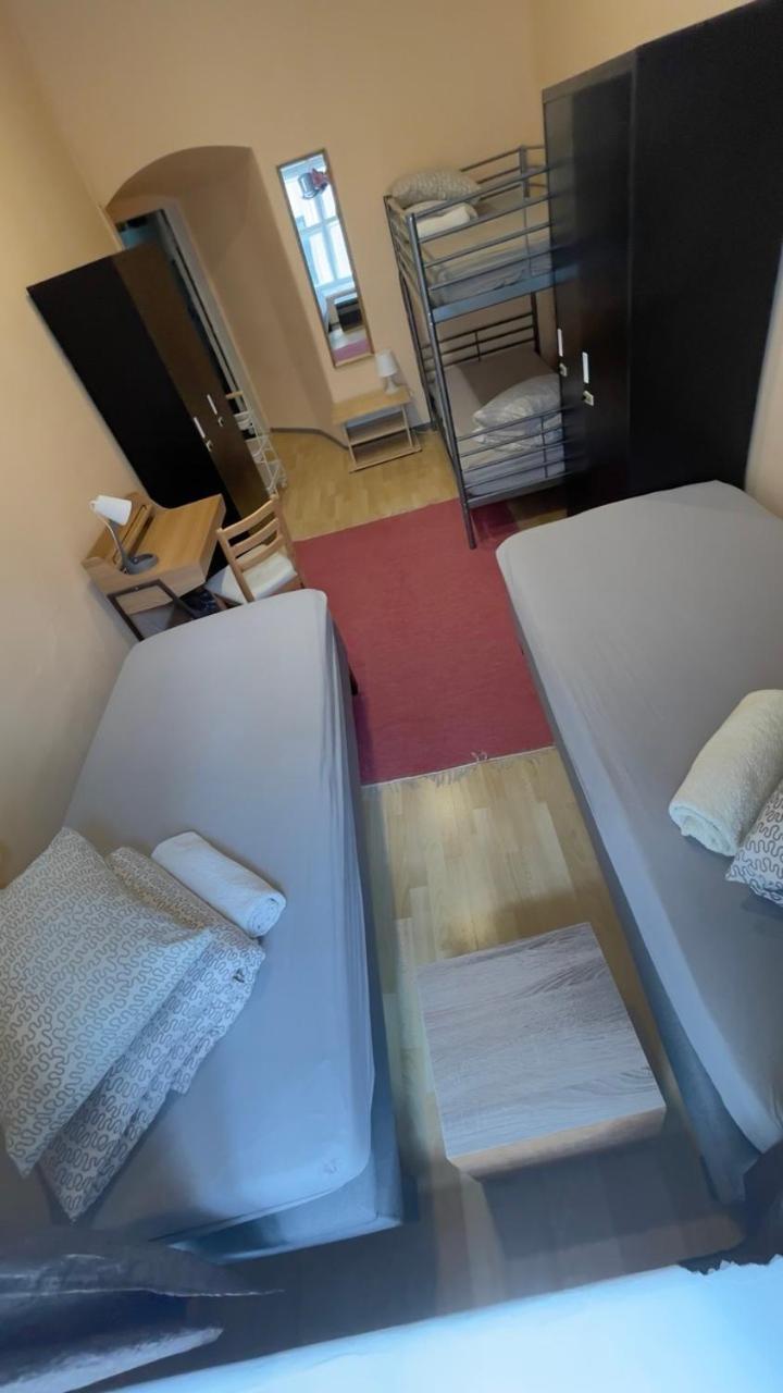 Auberge de jeunesse Reval Hostel *